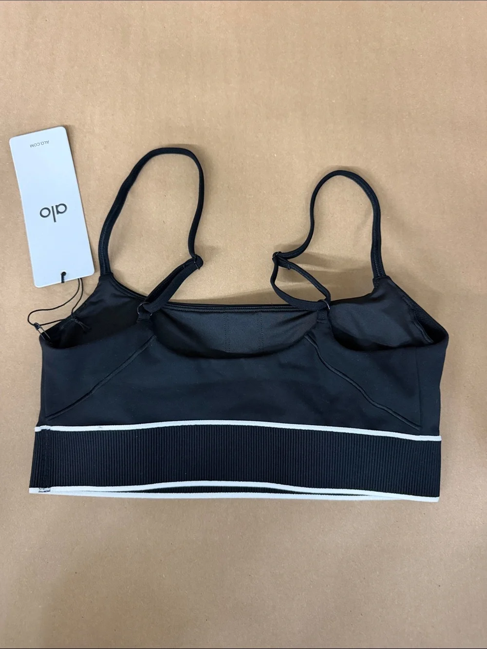 Alo Yoga ALO Softsculpt Amp It Up Bra |
